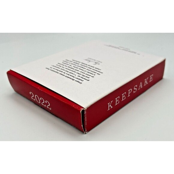 HALLMARK 2022 Keepsake Christmas Ornament ~ "Family Forever" Heart Shaped Photo - Picture 5 of 7